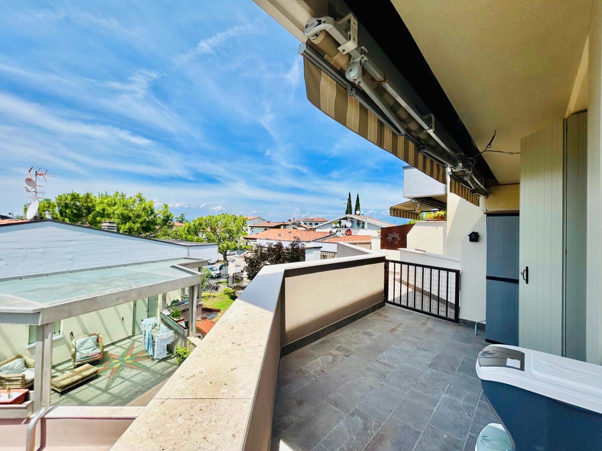 Ossidiana Apartment - Vista Lago - Centrico Sirmione Eksteriør bilde